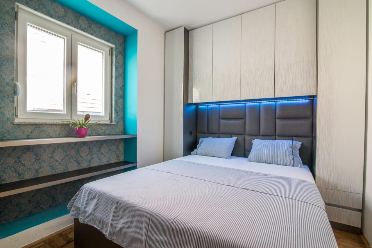 Elis Apartment *